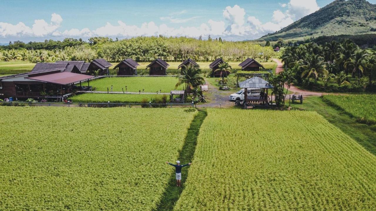 阁遥岛 Nammnatawn2旅馆 外观 照片